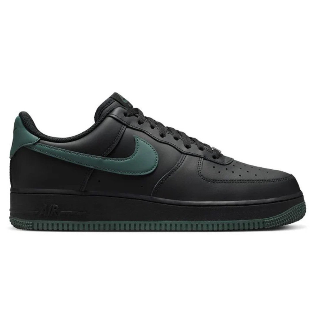 NIKE Crne Muške Patike AIR FORCE 1 '07