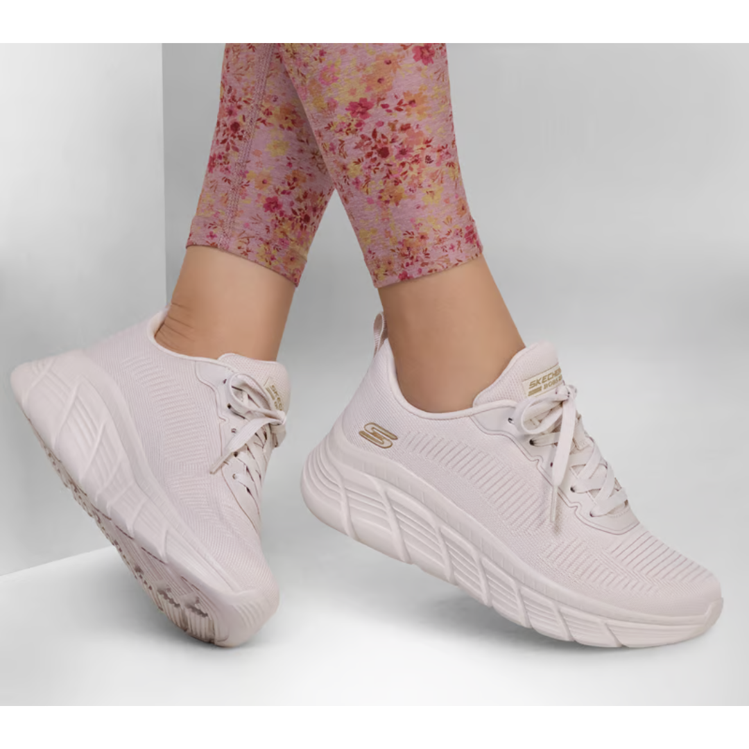 SKECHERS Bele Ženske Patike BOBS B Flex Hi FLYING TREFsport